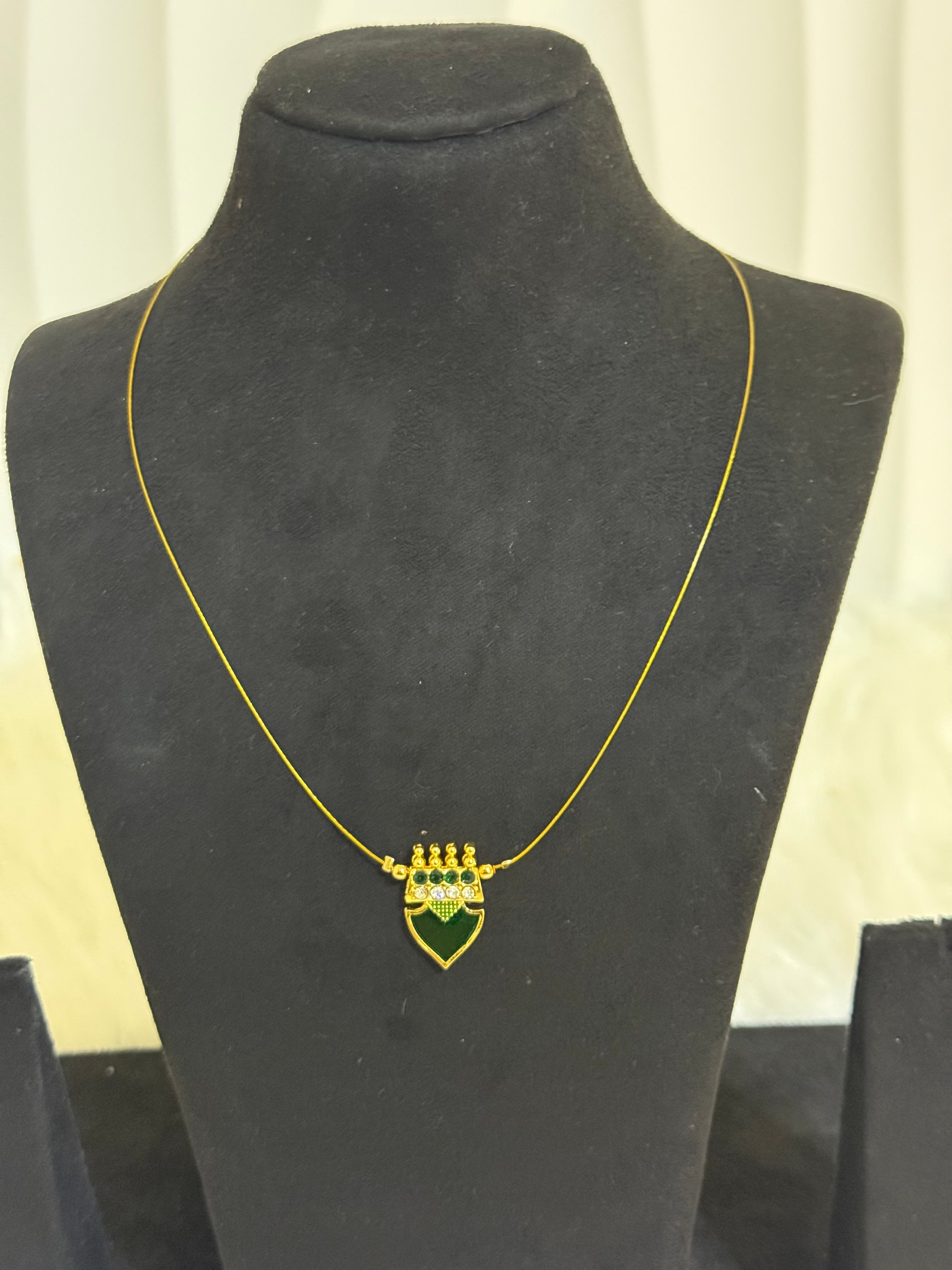 Invisible necklace
