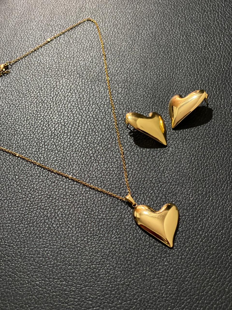 Necklace with earrings